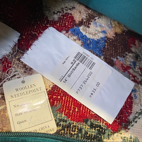 Vintage 1994 Woolen Needlepoint Santa Pillowcase Cover Velvet Back 14" x 14" NWT - Picture 9 of 9